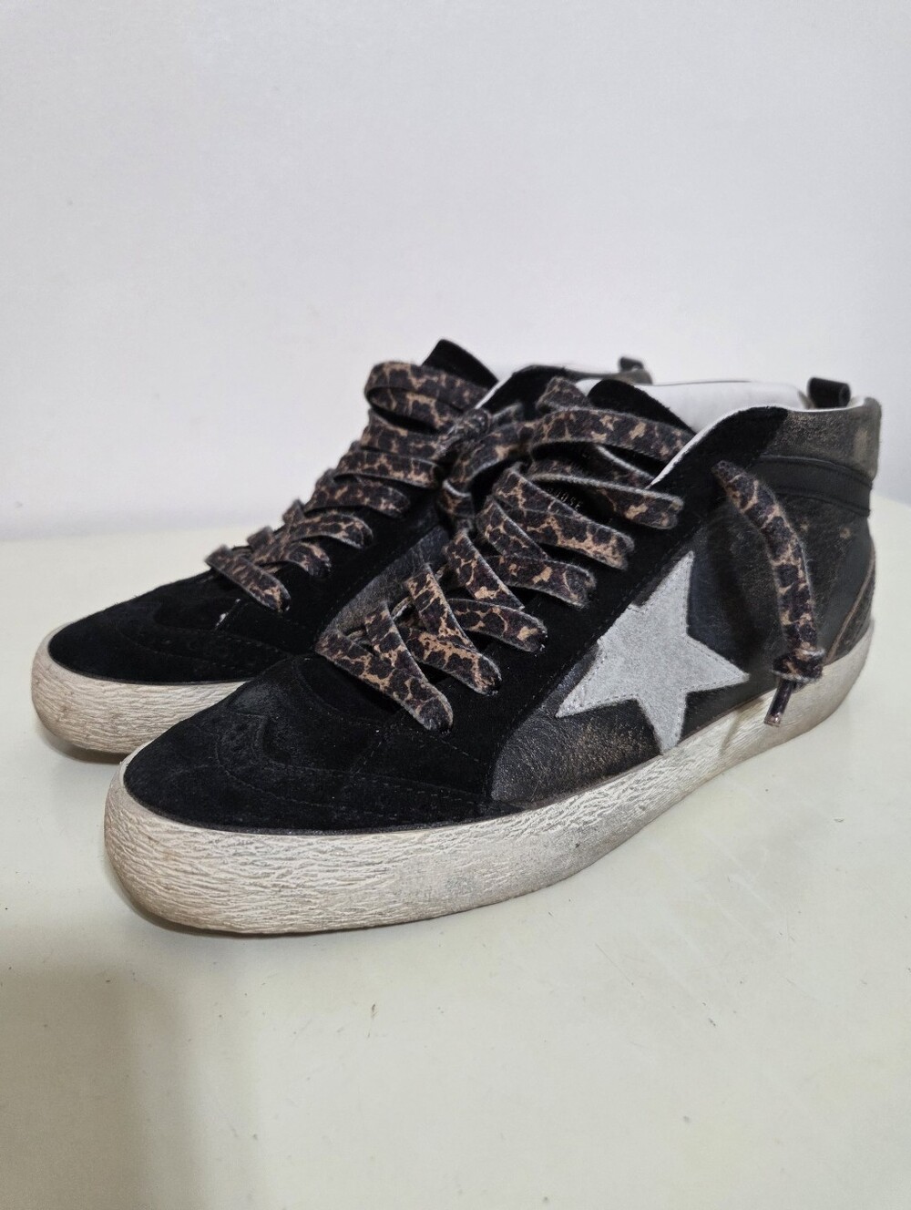 Golden Goose Women's MidStar Classic Black High-Top Sneakers With Cheetah Laces - Picture 4 of 11